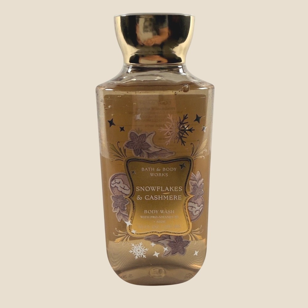 Bath and Body Works Snowflakes and Cashmere Body Wash 10 oz New Sealed